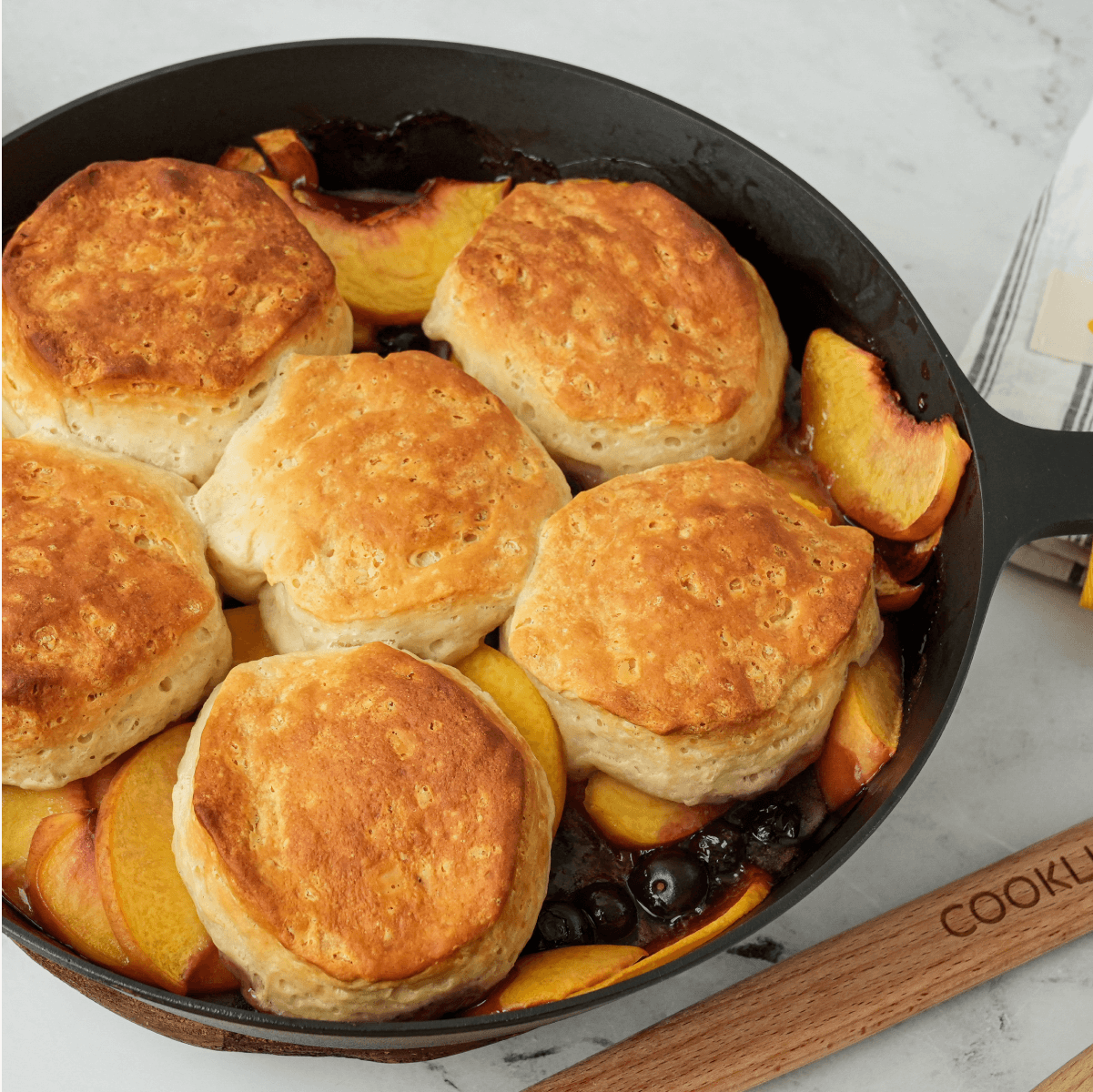 12" Skillet + 12" Griddle + 5.5 QT Dutch Oven