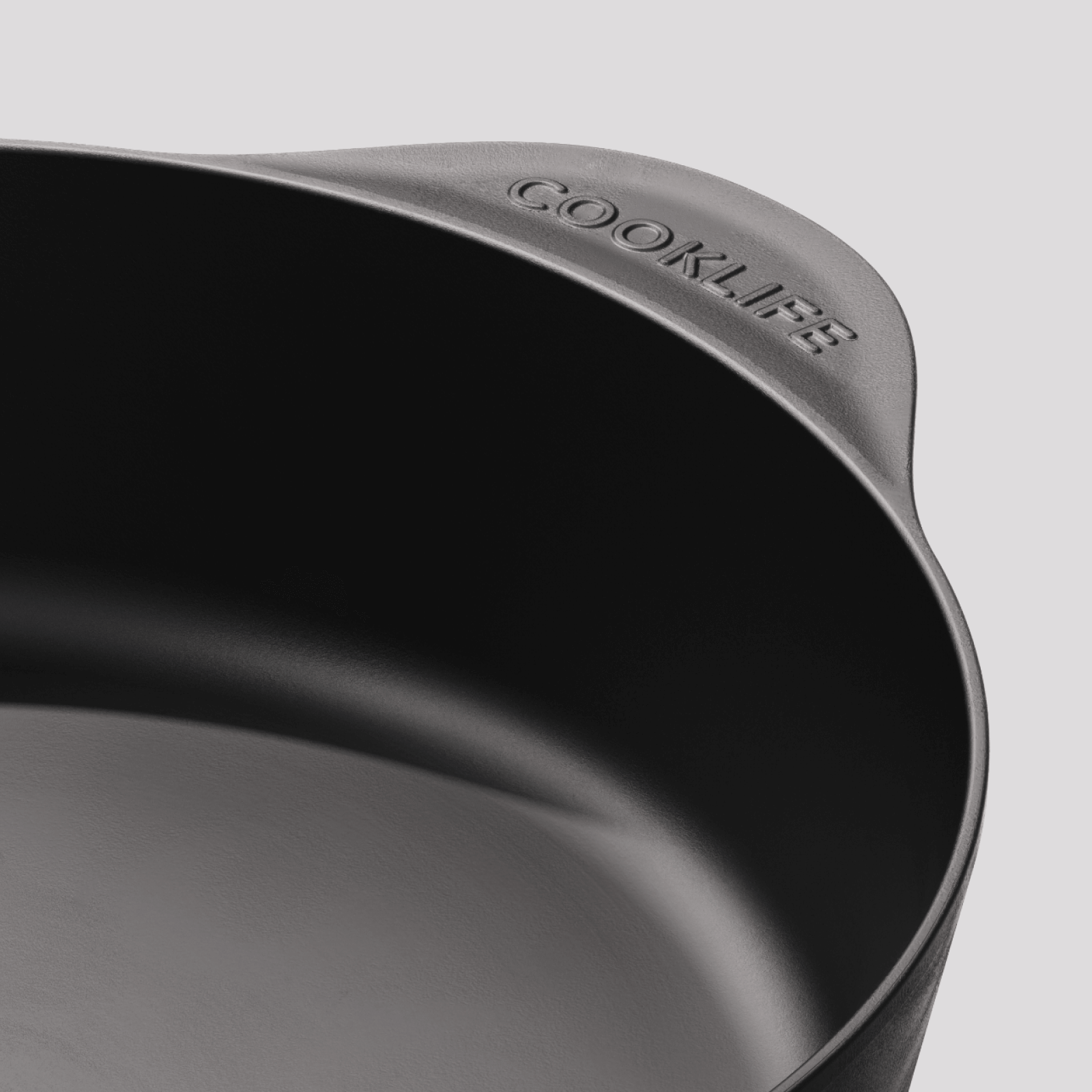 5.5 Quart Cast Iron Dutch Oven